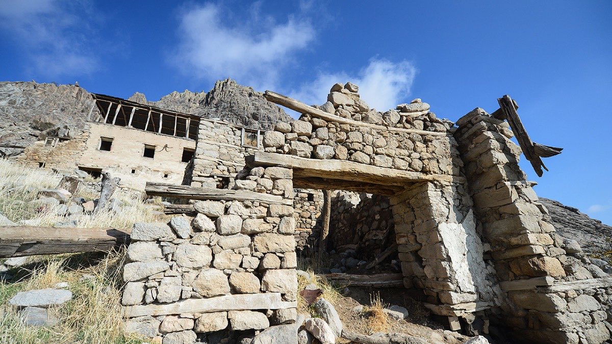 Stone mansion in Ulukale